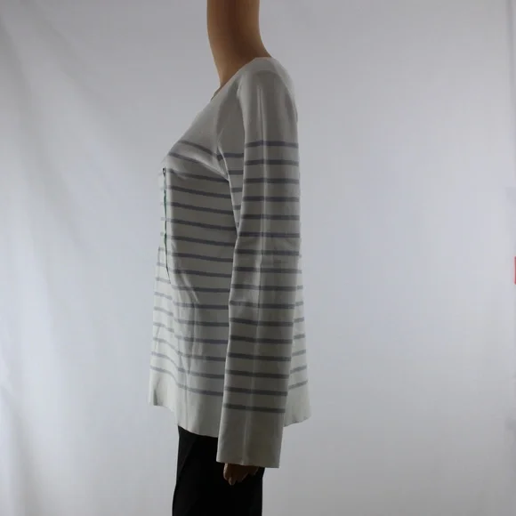 Kirkland | Ladies Gray & Cream Crewneck Long Sleeve Sweater Striped Top - Picture 5 of 6